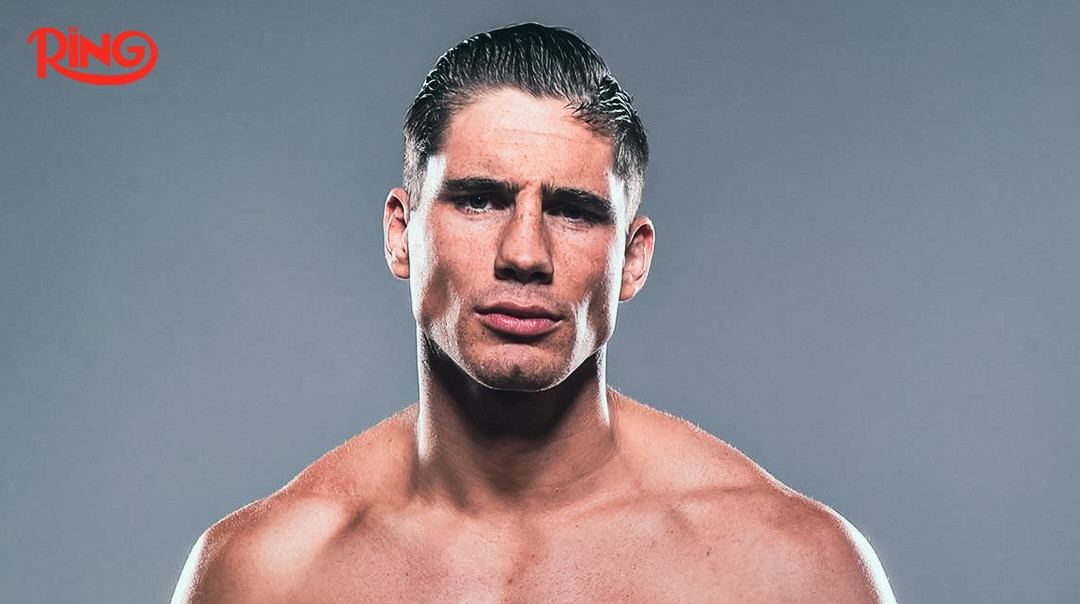 Майже як Ф'юрі: Верховен показав вагу за два місяці до бою з Усиком