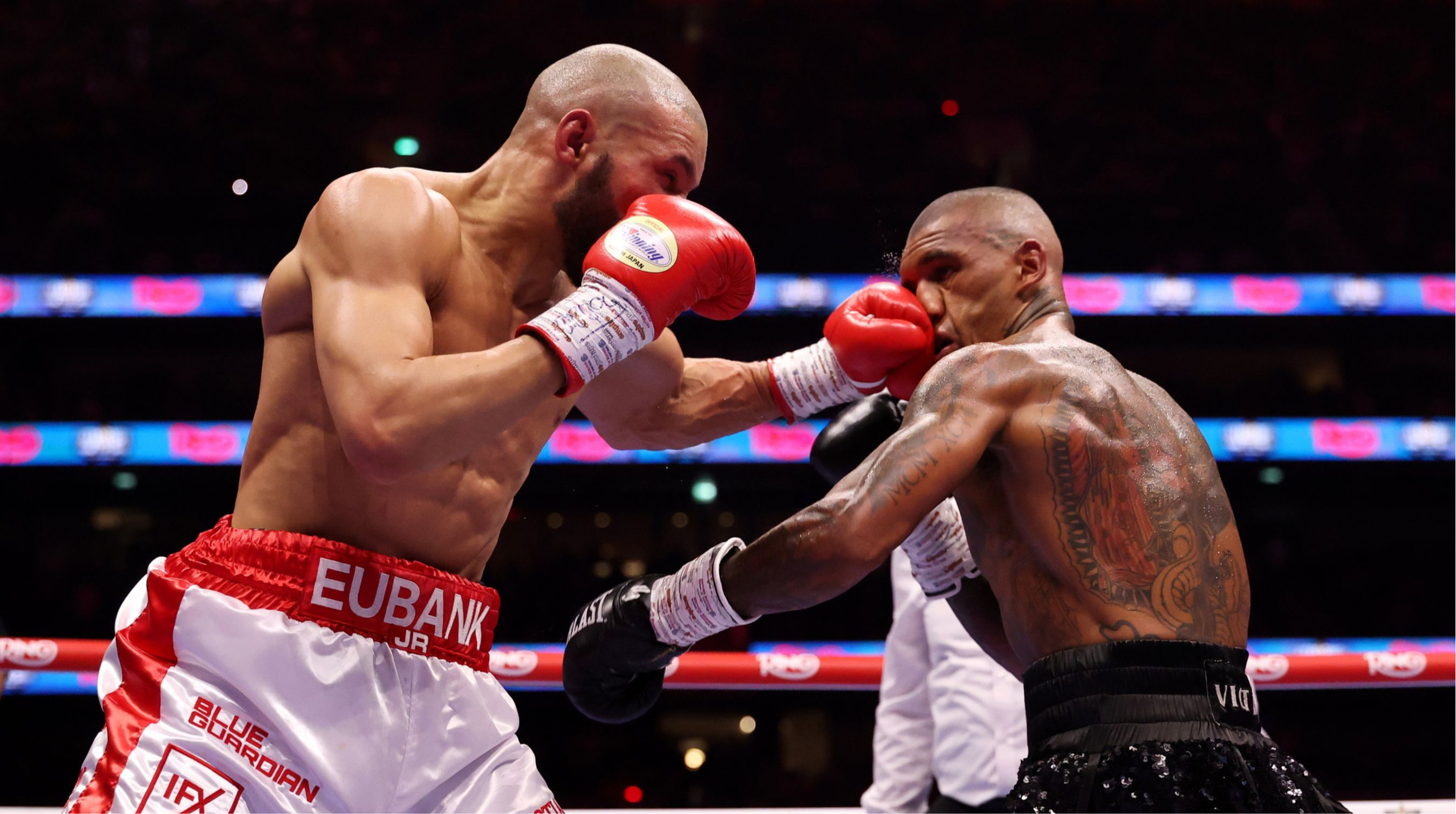 Реванш Юбенка та Бенна знову може бути перенесеним