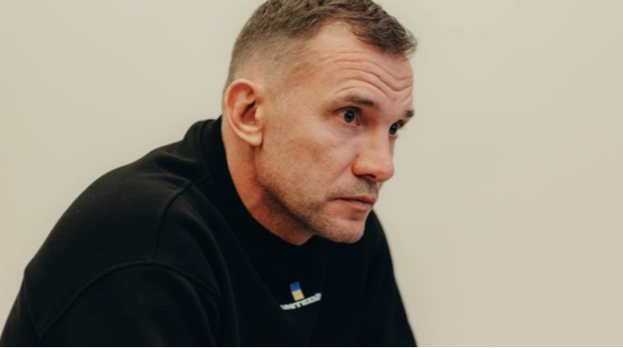 Не маємо жодних стосунків: Шевченко висловився про заморожені гроші Абрамовича від продажу Челсі