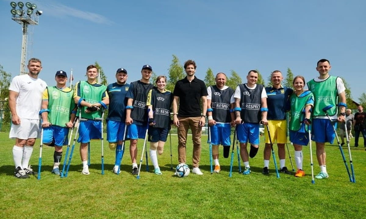 Збірна України серед гравців з ампутованими кінцівками поступилася в бойовому матчі з Нідерландами