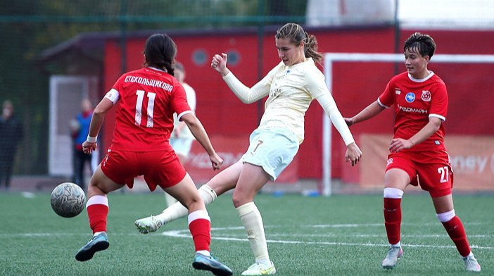 Металіст 1925 забив 8 голів Пантерам, нічия Полісся та Ворскли у 18 турі Вищої ліги