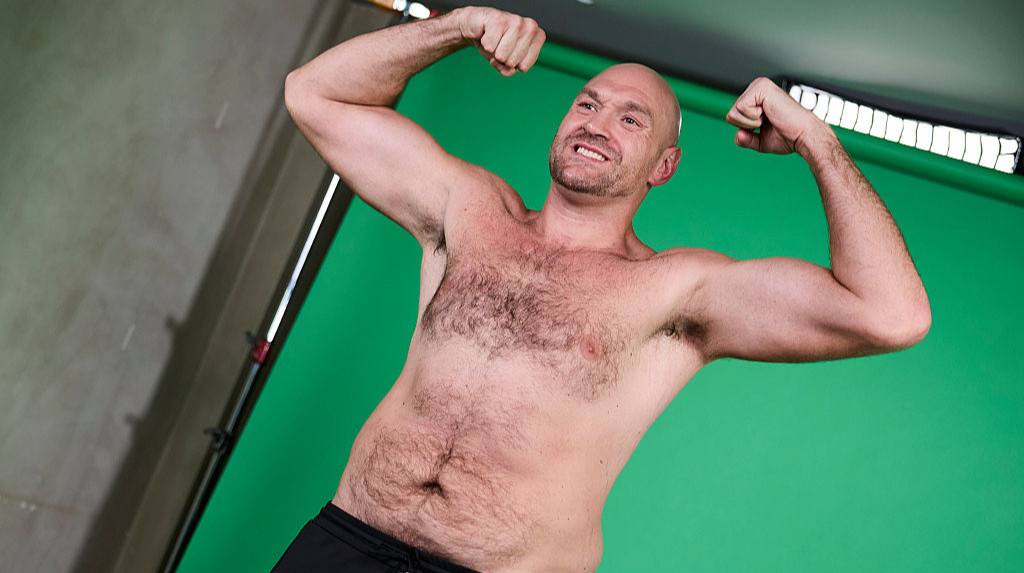 Фʼюрі та Махмудов пройшли офіційну процедуру зважування напередодні бою