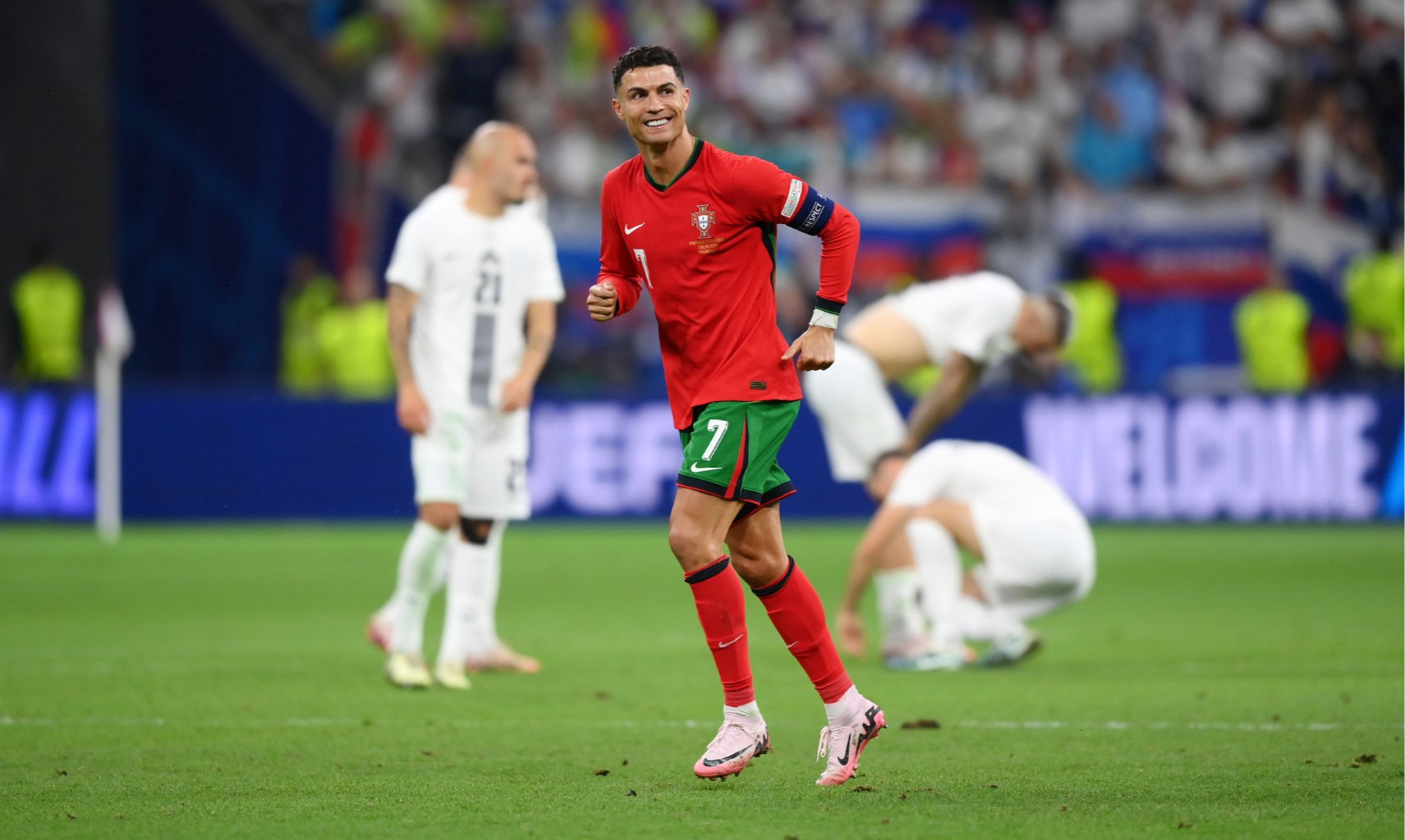 Слезы Роналду и геройство Кошту: сборная Португалии вышла в 1/4 Евро-2024