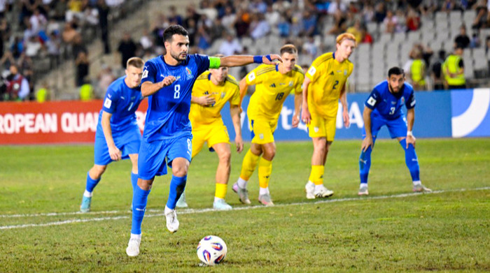 Емін Махмудов