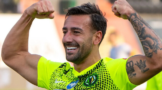 Найдорожчий нападник Полісся залишив Україну – журналіст назвав новий клуб гравця