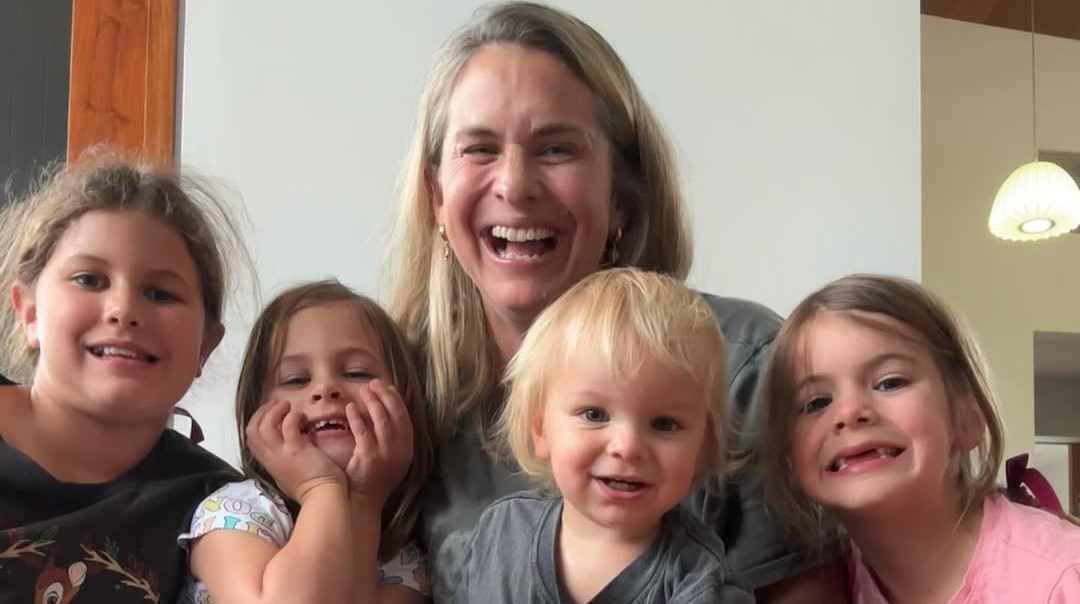 Це маленькі золоті медалі: чотириразова олімпійська чемпіонка порівняла спорт і материнство