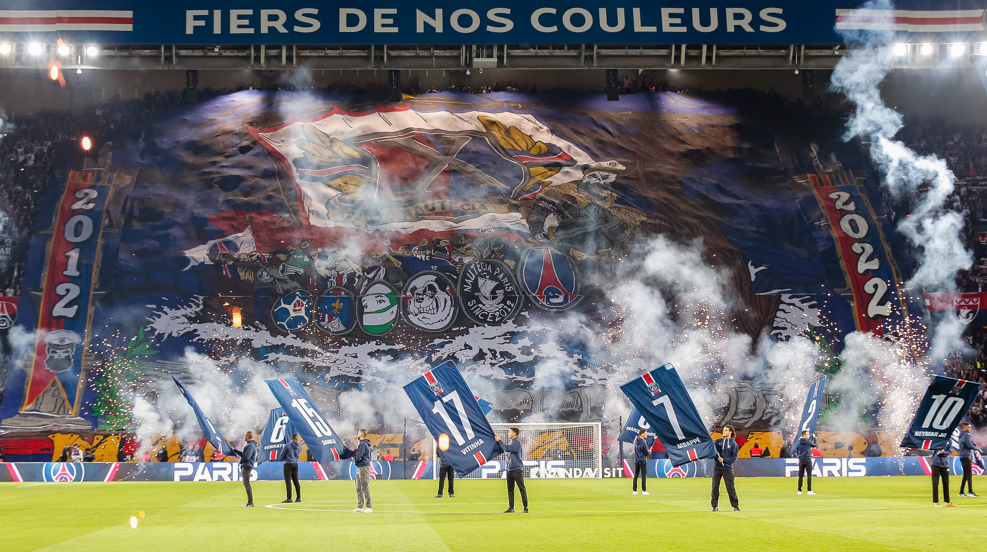 Таємниці Ле Класік: підбурювач Тапі, велич Роналдіньйо та найжорстокіші хулігани Франції