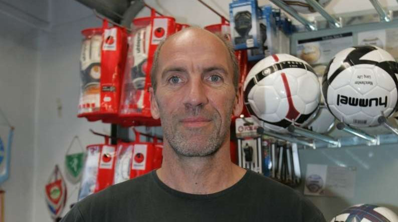 Ушел из жизни экс-футболист Лиона и ПСЖ