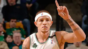 Ексгравця НБА відправили до реабілітаційного центру після арешту за пограбування перехожого на 23 доллари