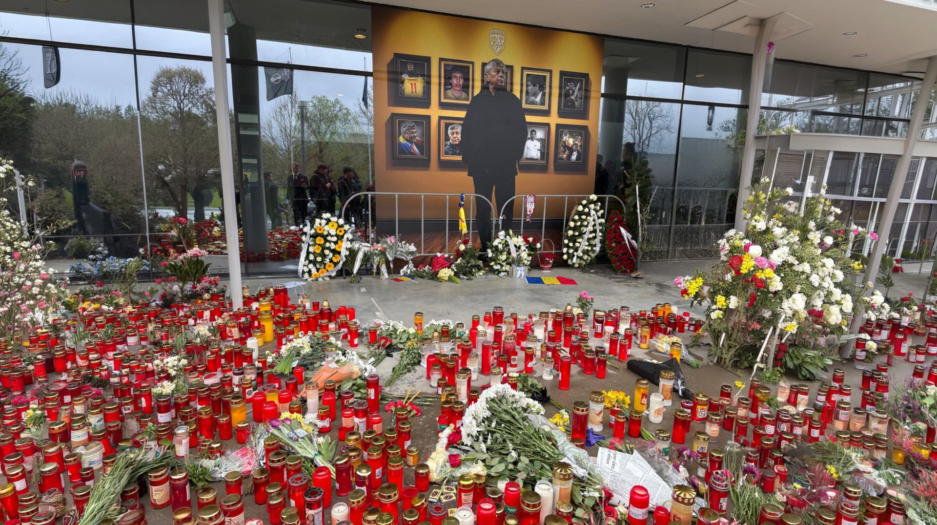 Делегація Динамо взяла участь у церемонії прощання з Мірчею Луческу в Бухаресті