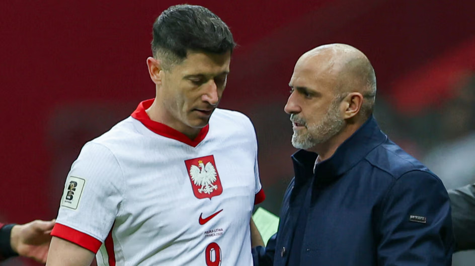 Гравці святкують: у збірній Польщі відреагували на втрату Левандовським капітанської пов'язки