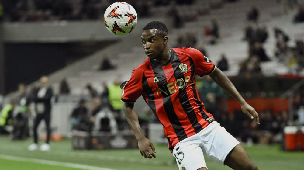 Боруссія Дортмунд продасть форварда, якого підозрюють в наявності фальшивого паспорта