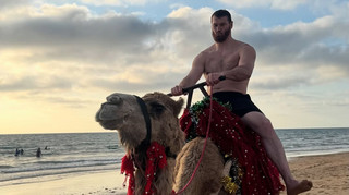 Полюбите мене ще більше, – російський боксер несподівано звернувся до британських фанів перед битвою з Ф'юрі