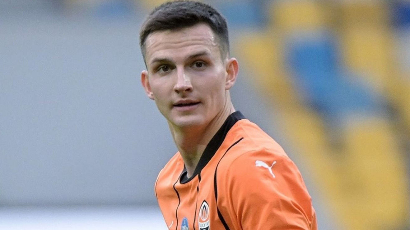 Шахтар продовжив контракт з українським хавбеком