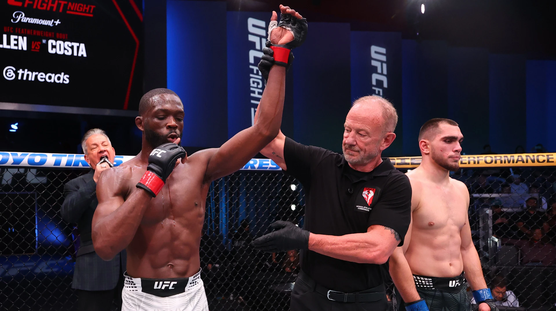 Мінєв невдало дебютував у UFC, поступившись технічним нокаутом