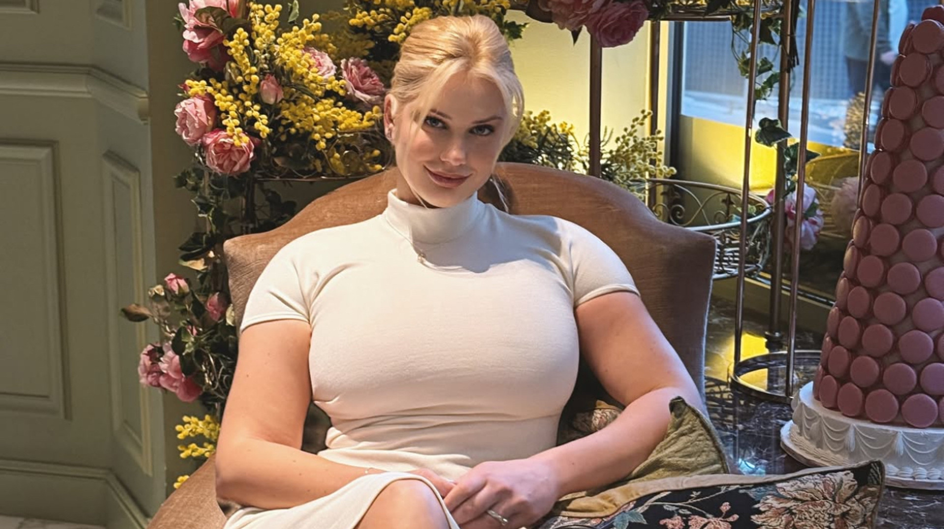 Простила измену: жена футболиста сборной Украины подтвердила воссоединение с мужем