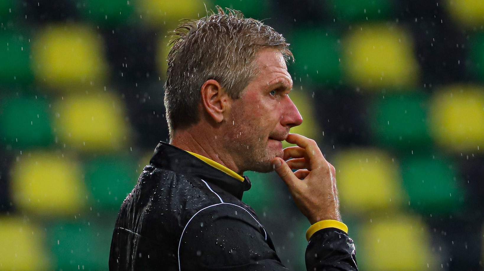 Левый Берег уволил главного тренера