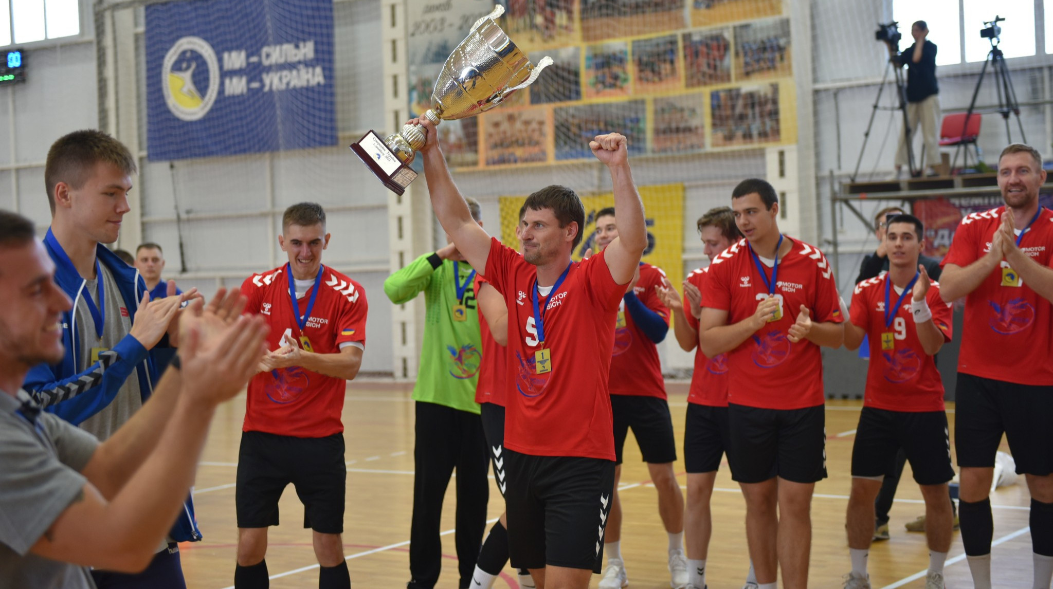 Мотор разгромил Одессу в матче за Суперкубок Украины