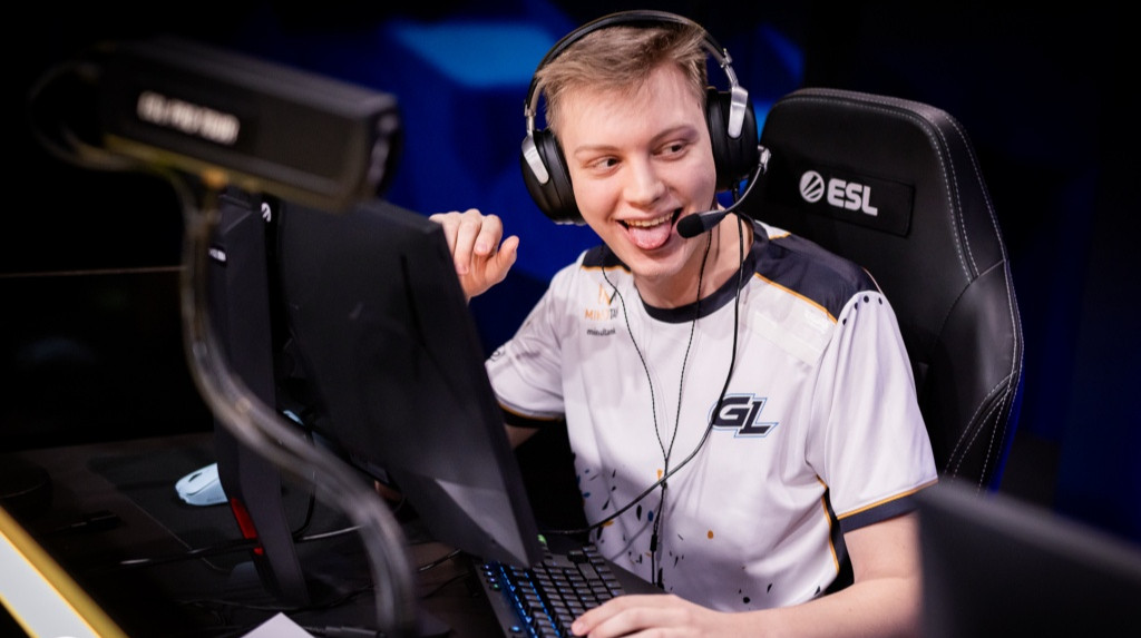 Бельгійський гравець звинуватив команду Коноплянки у невиплаті зарплати