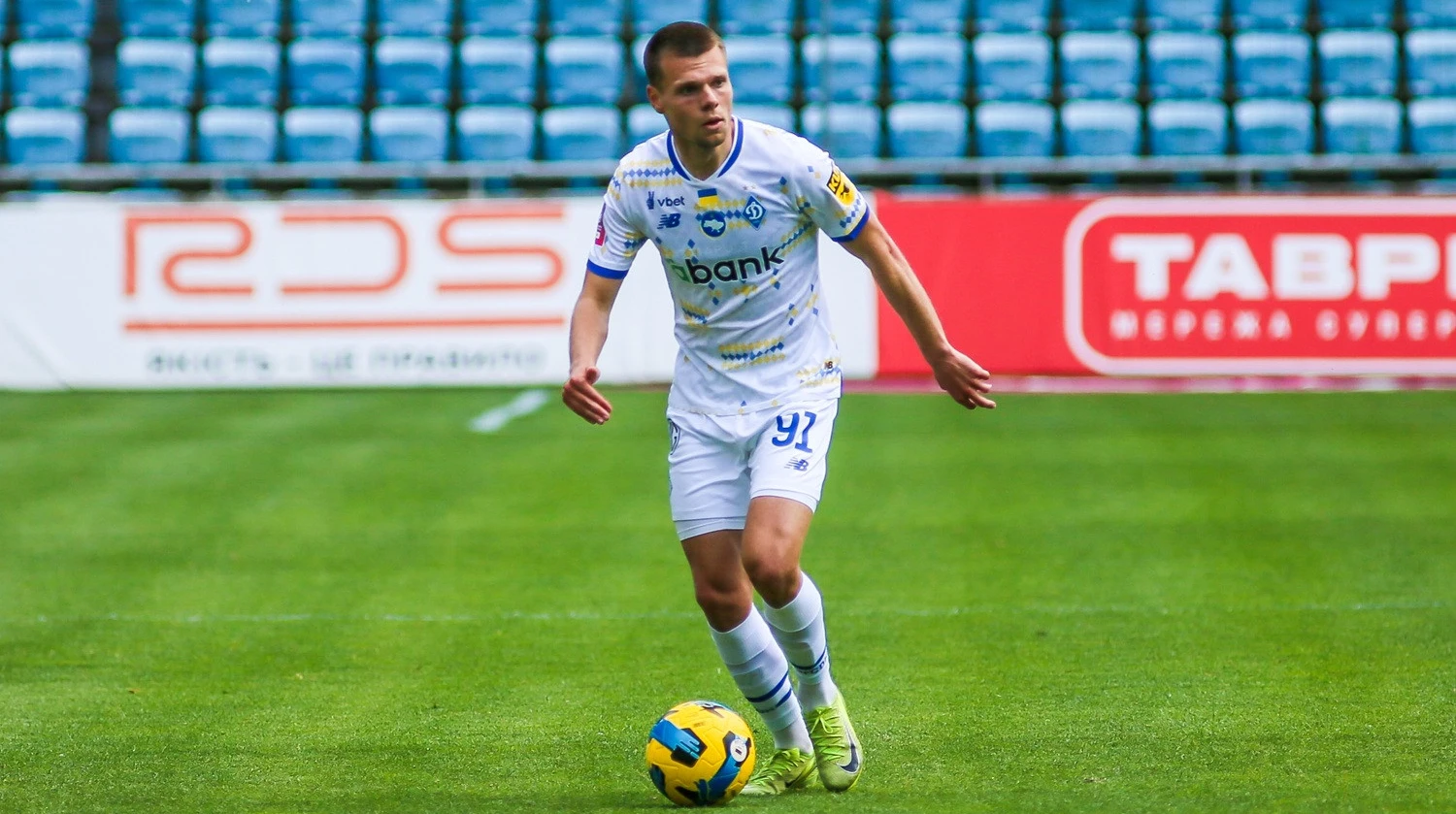 Ще один півзахисник Динамо пропустить матч проти Шахтаря через травму – ЗМІ