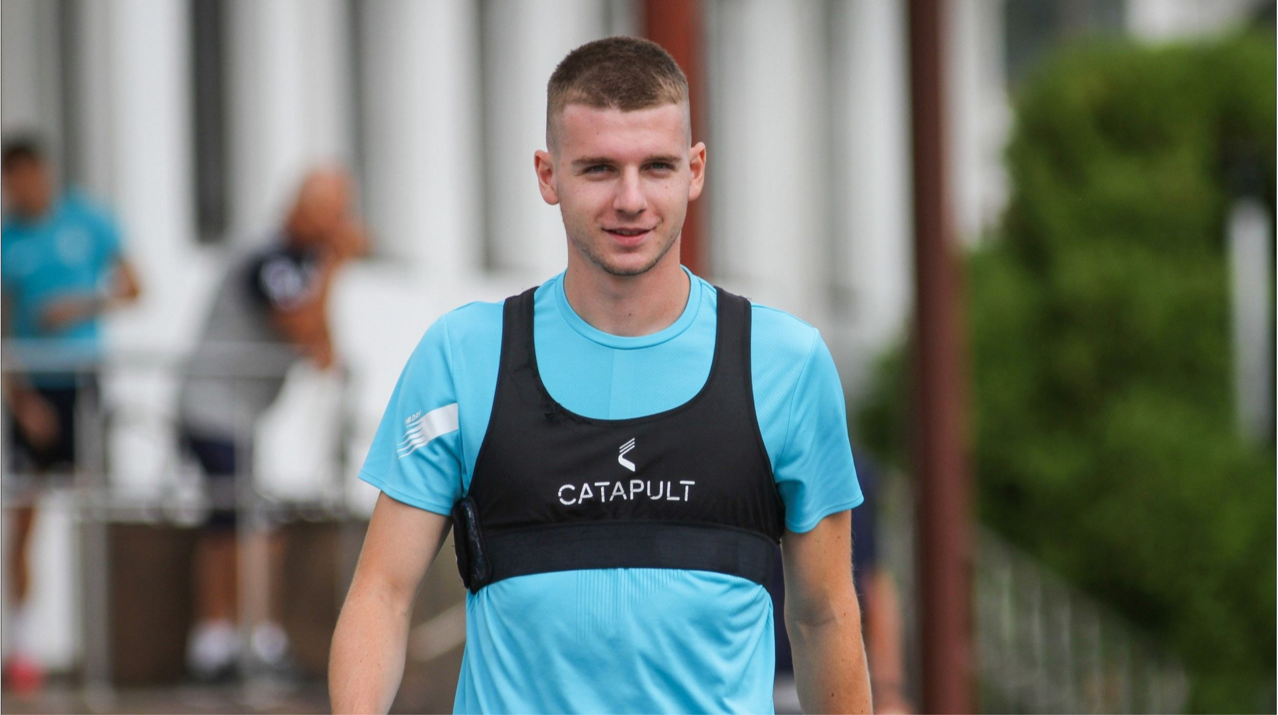 Футболист Динамо отреагировал на слухи, что он не хочет возвращаться в Киев