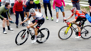 Скандалы вокруг протестующих, Вингегор перешел к обороне. Итоги второй недели Вуэльты-2025