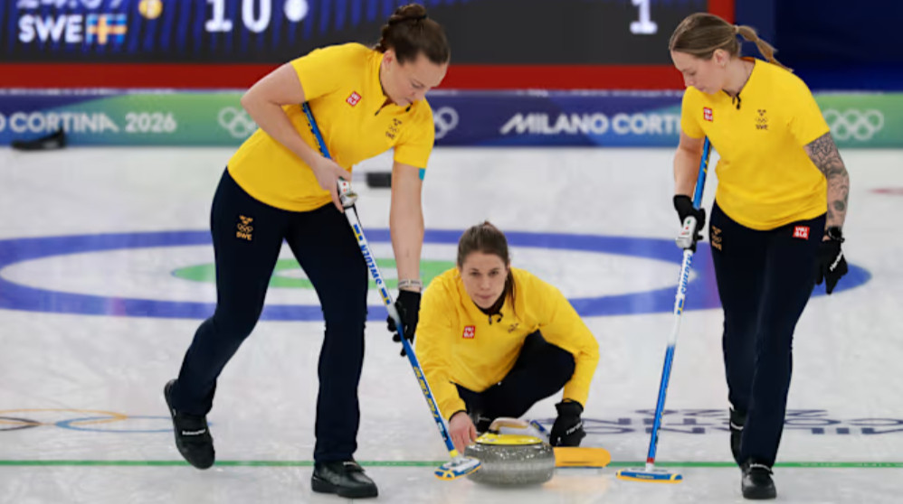 Данія розгромила Італію, США вирвали перемогу в Китаю у шостій сесії жіночого турніру з керлінгу на ОІ-2026