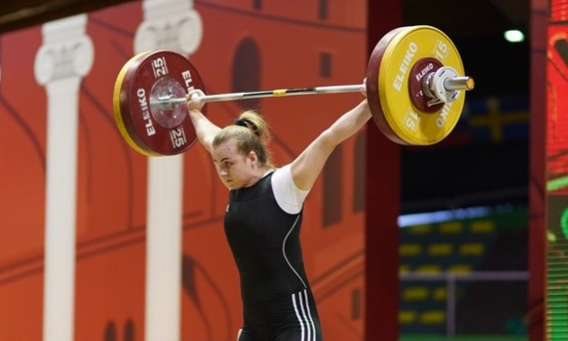 Деха виборола золото чемпіонату Європи з важкої атлетики у Москві