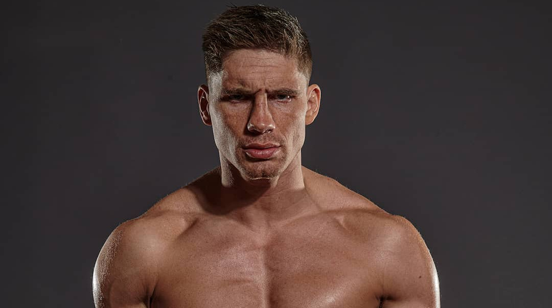 Культовий чемпіон відмовився від UFC на тлі чуток про можливий бій проти Усика