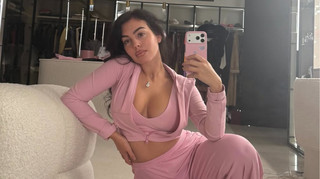 Наречена Роналду зробила рекламу спідньої білизни, опублікувавши пікантне фото грудей