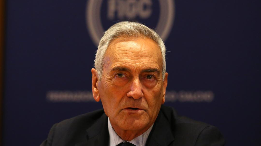 Президент Федерації футболу Італії подав у відставку