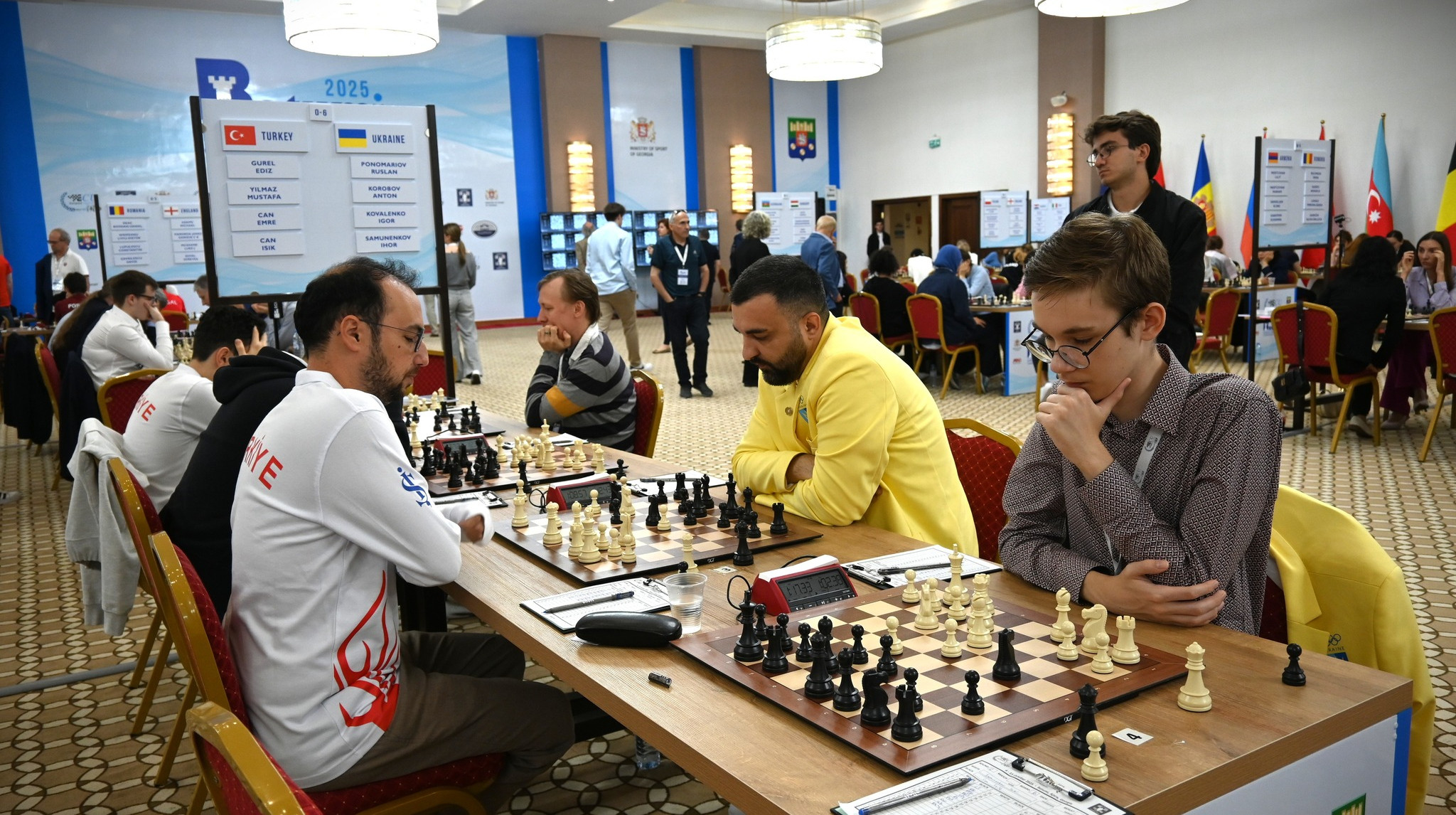 Мужчины сыграли вничью с Турцией, женщины разгромили исландок: результат матчей сборных Украины на ЧЕ-2025