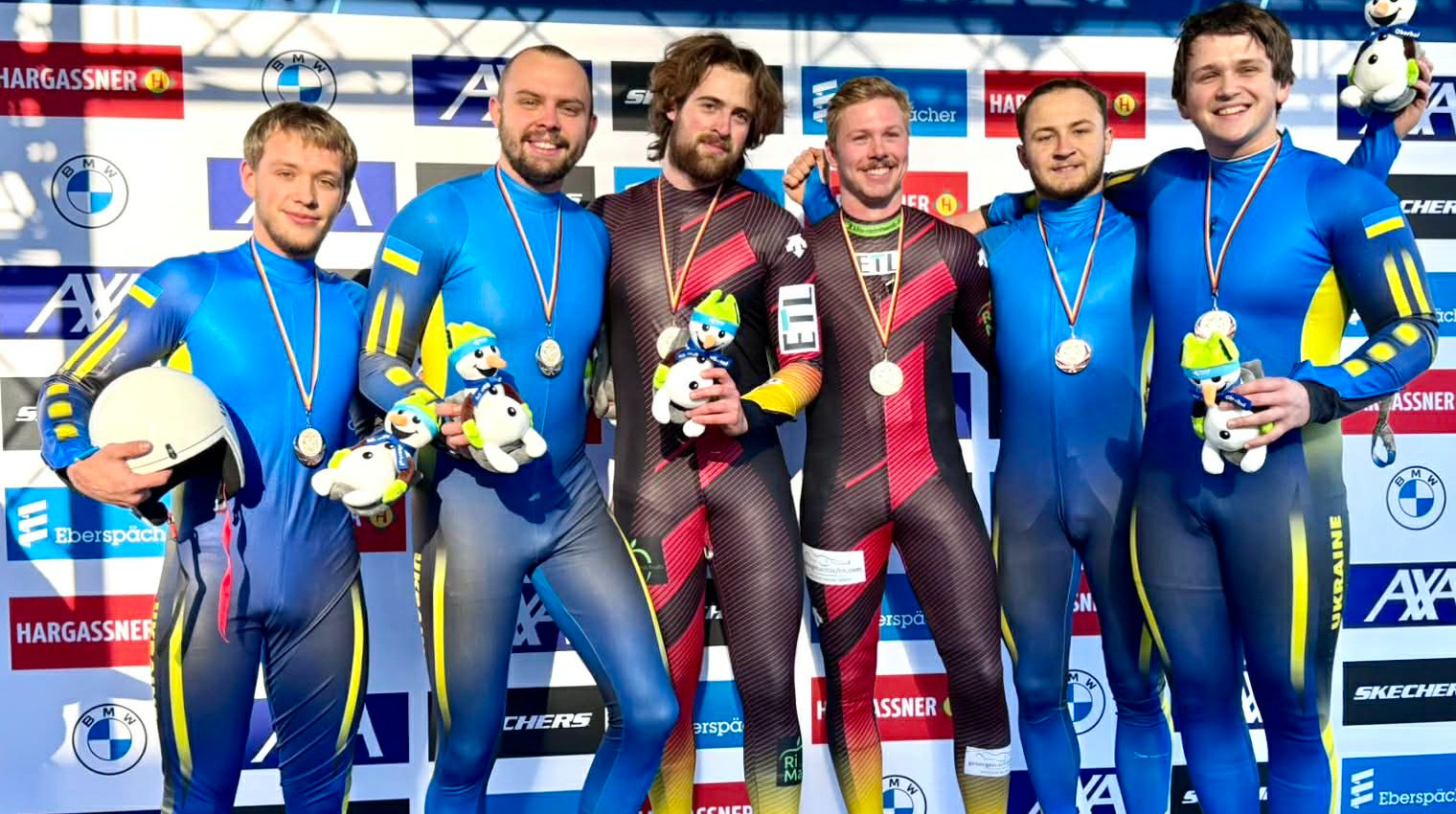 Украинские саночники завоевали серебро и бронзу на этапе Кубка наций