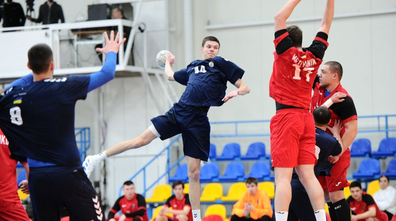 Мотор во второй раз разбил Авиа-Грейд, Спартак снова обыграл Хмельницкий в 11 туре Суперлиги