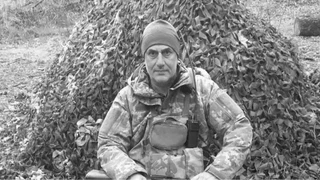 На фронті рубався, як лев. Пам'яті колишнього футболіста збірної України Романа Максимюка