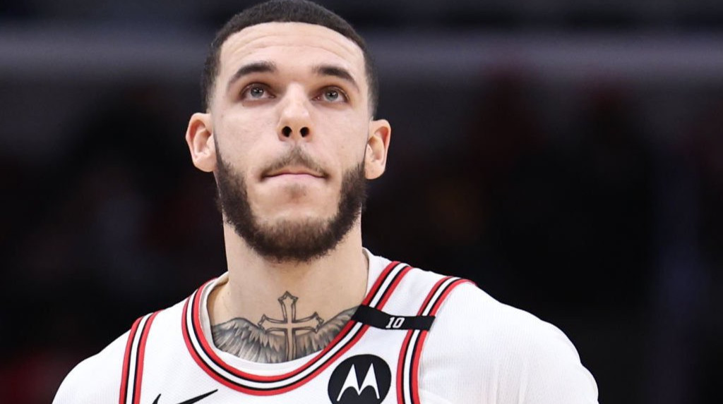 Чикаго обміняв Болла в Клівленд