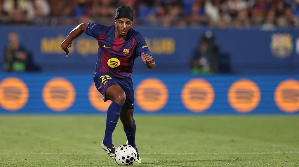 Барселона готова продать двух основных защитников ради приглашения новых исполнителей