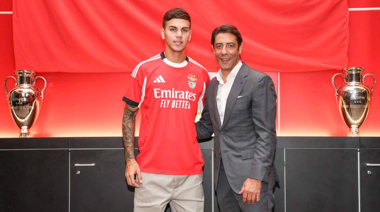 Бенфіка підписала півзахисника Астон Вілли