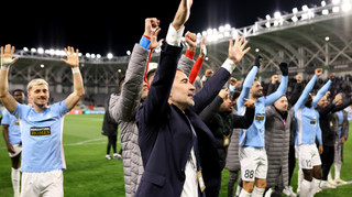 Кіпрський Пафос за російські гроші: суперник Динамо тоне в розкоші, але в його власника відібрали паспорт