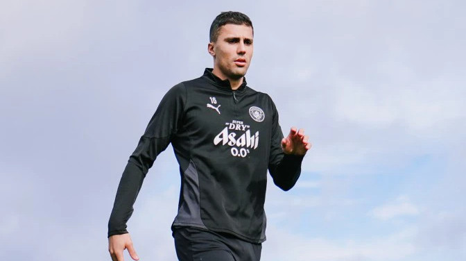 Родри возобновил тренировки с Манчестер Сити