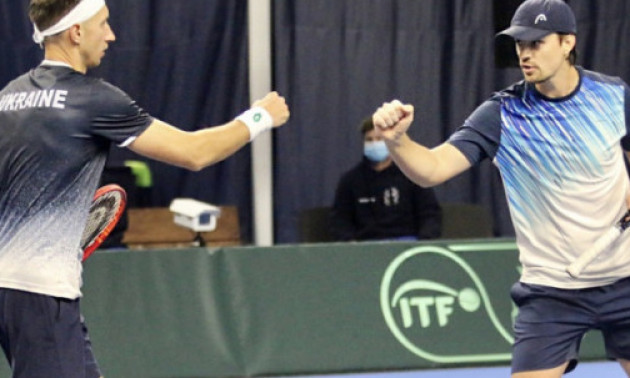 Стаховський і Молчанов вийшли до чвертьфіналу парного турніру у Франції