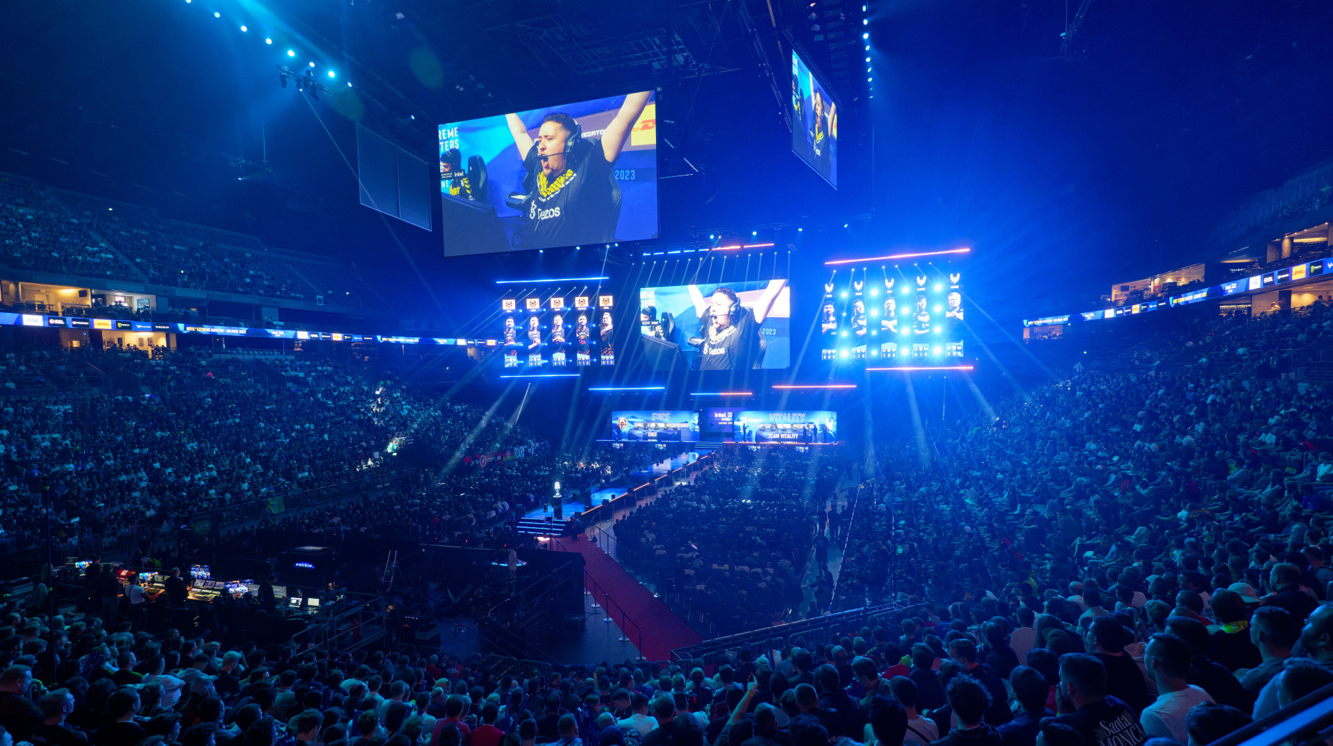 Зінченко і s1mple без Мейджору, історичний провал FaZe та українці: хто вийшов на IEM Cologne Major 2026