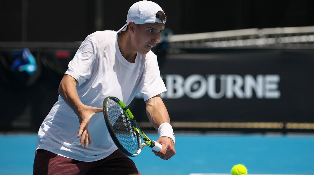 Трое украинцев вышли в третье коле юниорского Australian Open