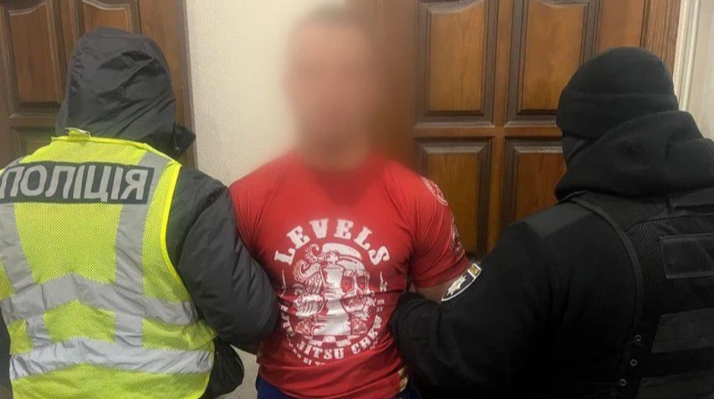 Перед судом постав тренер із джиу-джитсу, який вчиняв сексуальні злочини відносно неповнолітніх