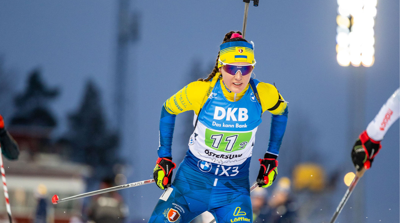 Меркушина – о падении в эстафете: Понимаю, что лечу по снегу на животе