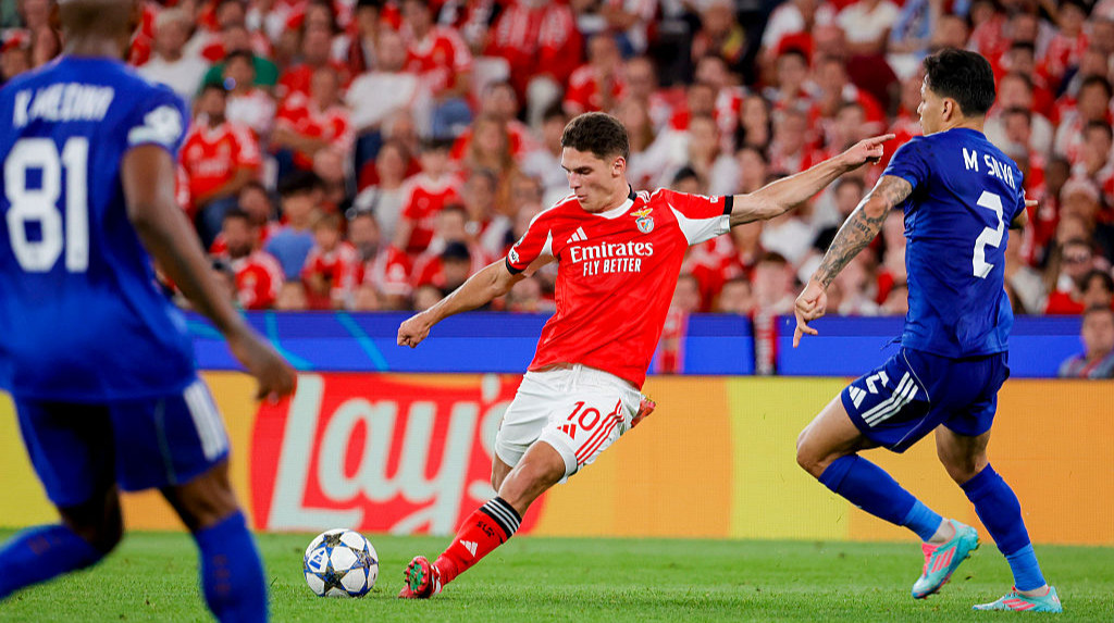 Бенфика приняла решение распрощаться с игроком сборной Украины – СМИ