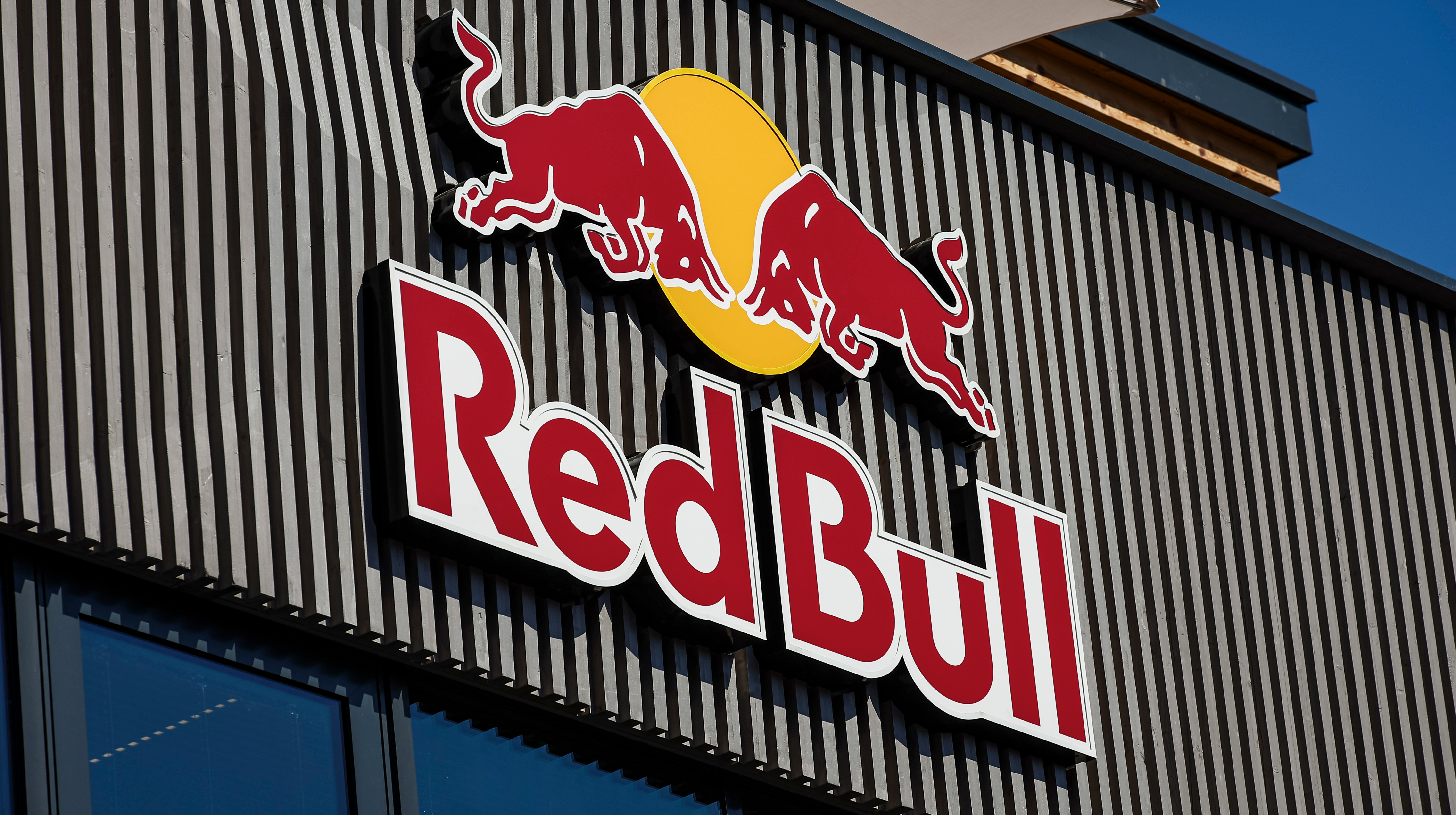 Ред Булл відмовився продавати Рейсін Буллз за понад 2 млрд доларів