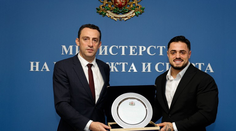 Олімпійський чемпіон і світовий рекордсмен відмовився від нечуваних грошей: його хотіли натуралізувати Саудівська Аравія і Катар