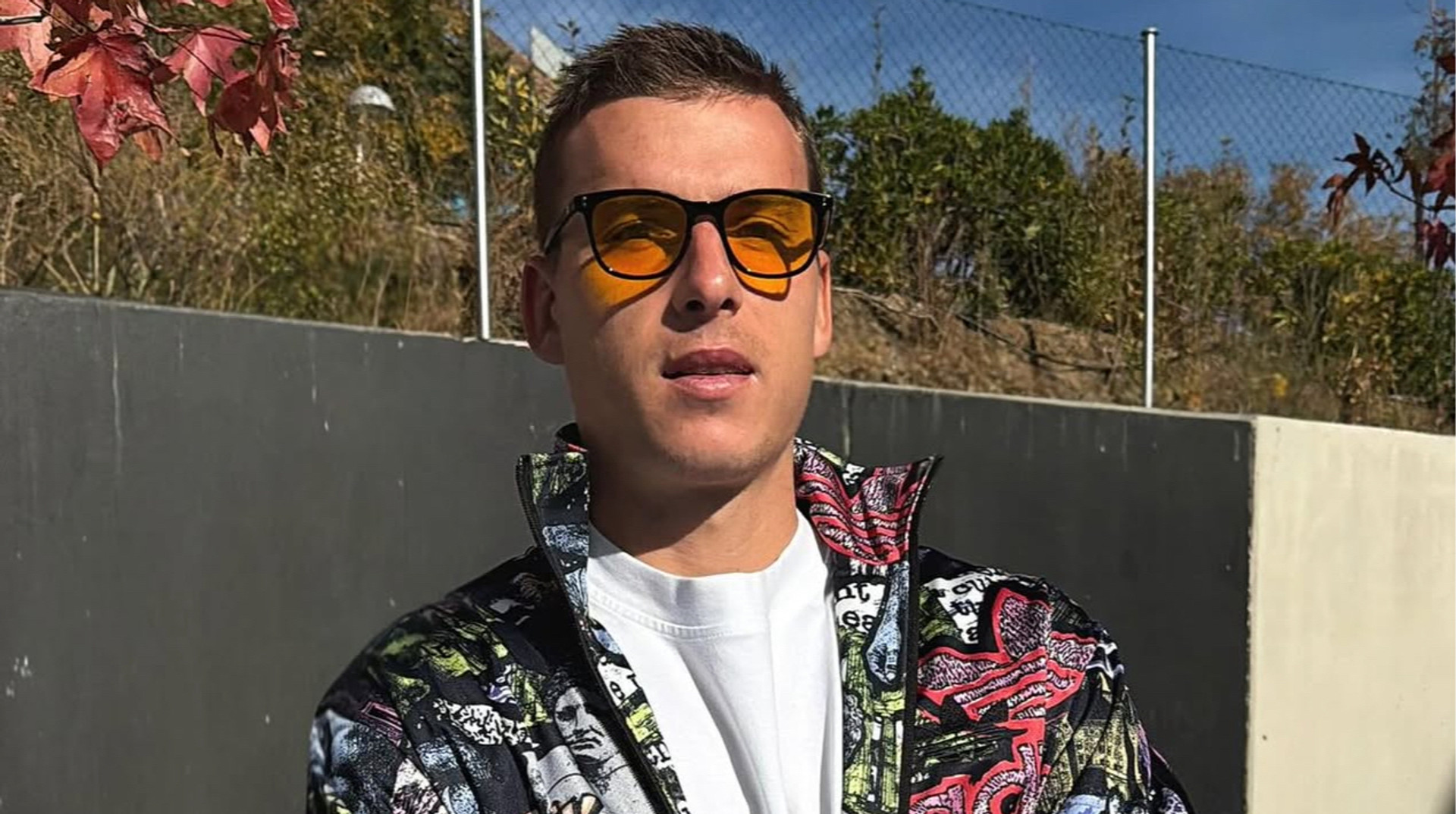 Lunin flow: звезды Реала подкололи украинца в соцсетях за его яркий образ