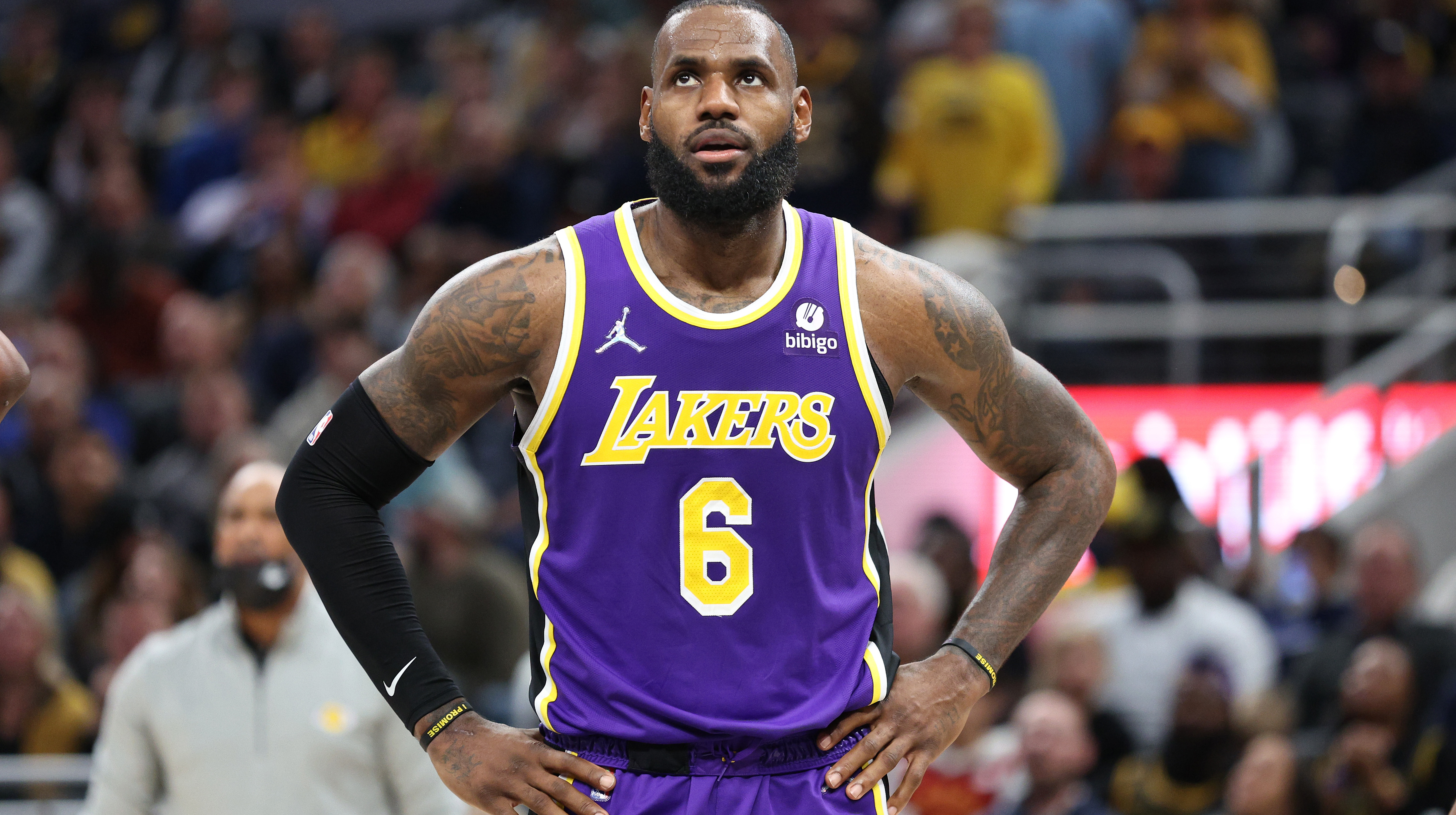 Леброн: Йокич самый комплексный игрок, против которого я играл